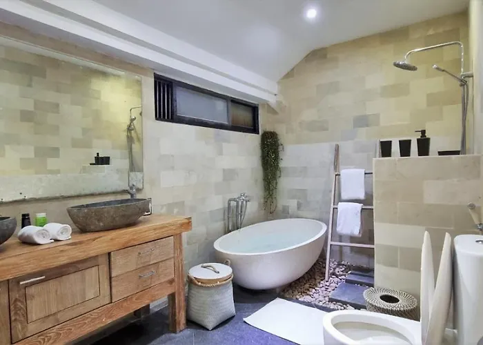 Tropical 2br Private Pool In * Seminyak
